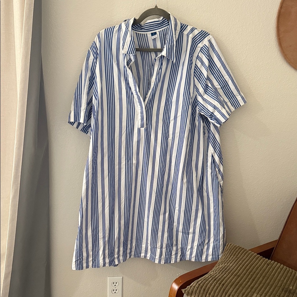Old Navy Women's Striped Mini Dress in Blue and White